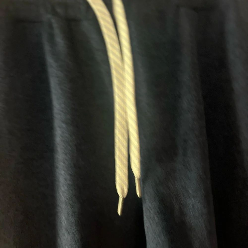 Women's Vuori Joggers with Drawstring - Picture 9 of 12